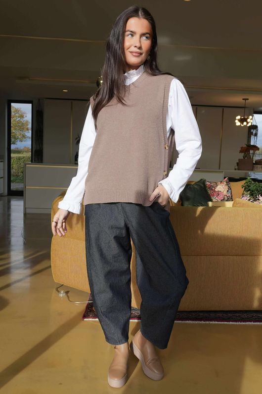 Meridith Button Side Knit Latte /9=